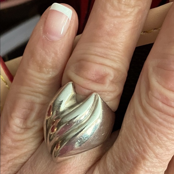 Jewelry - Sterling silver southwestern style ring size 6.5-7